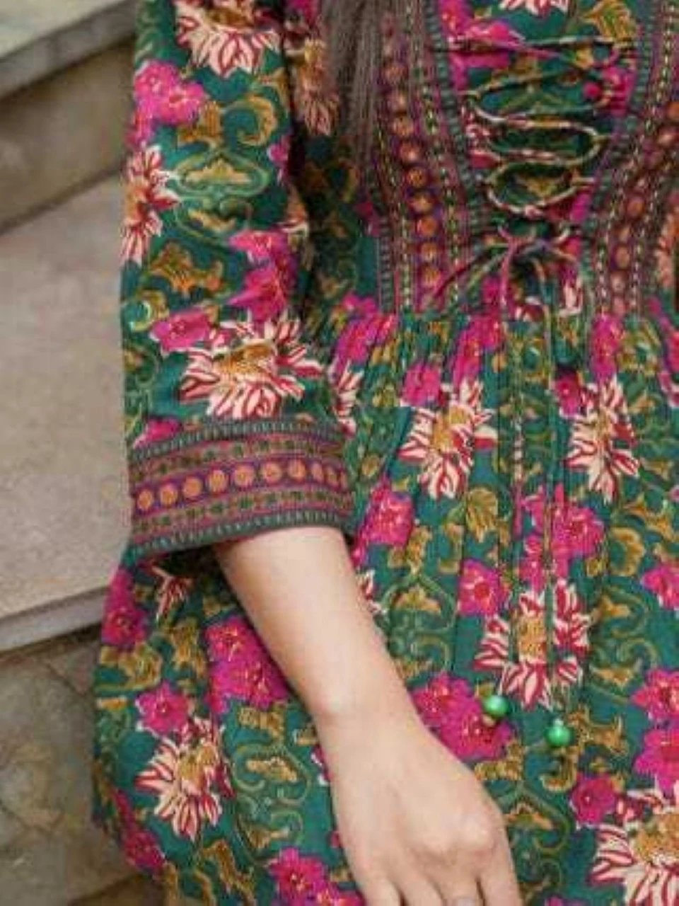 Printed, Floral Print Viscose Rayon Straight Kurta - view 5