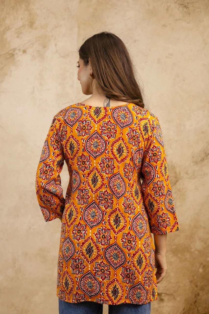 Printed, Geometric Print, Striped, Dyed/Ombre Co - view 3
