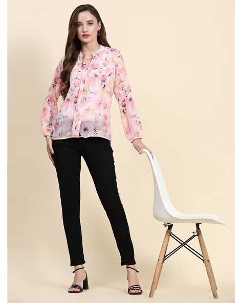 Women Floral Regular Fit Top - view 3