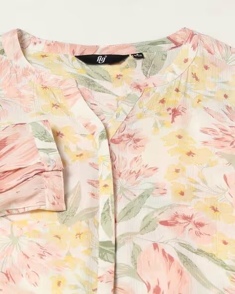 Women Floral Print Regular Fit Top - view 3
