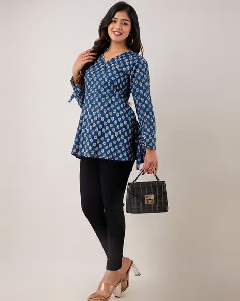Women Regular Fit Floral Top - view 5